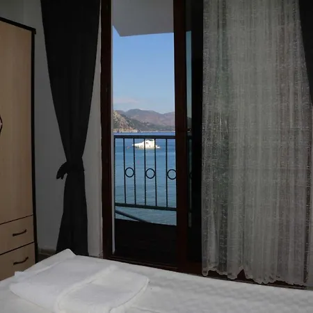 Korfez Restaurant B&B