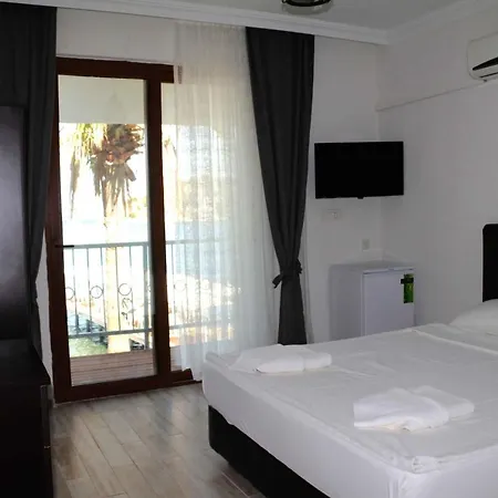 Korfez Restaurant B&B